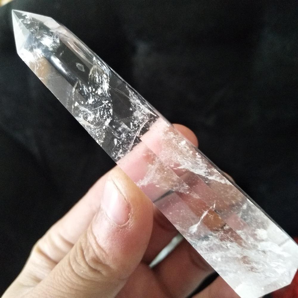 Natural quartz crystal wand - BohoDreaming