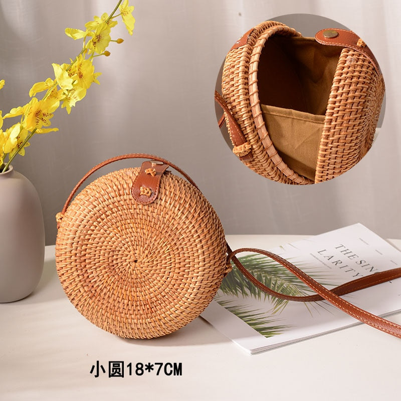 Round straw online handbags