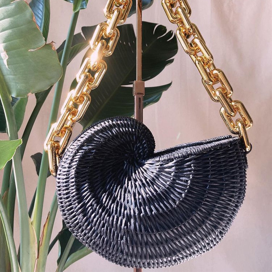 MADEIRA Conch Shell Shaped Rattan Bag - New